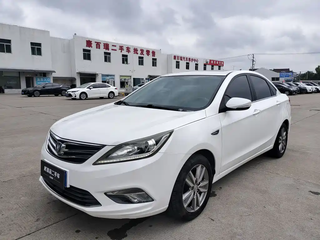 Changan Eado 2017 — фото 1