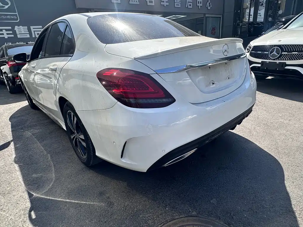 Mercedes-Benz C-Class 2020 — фото 11