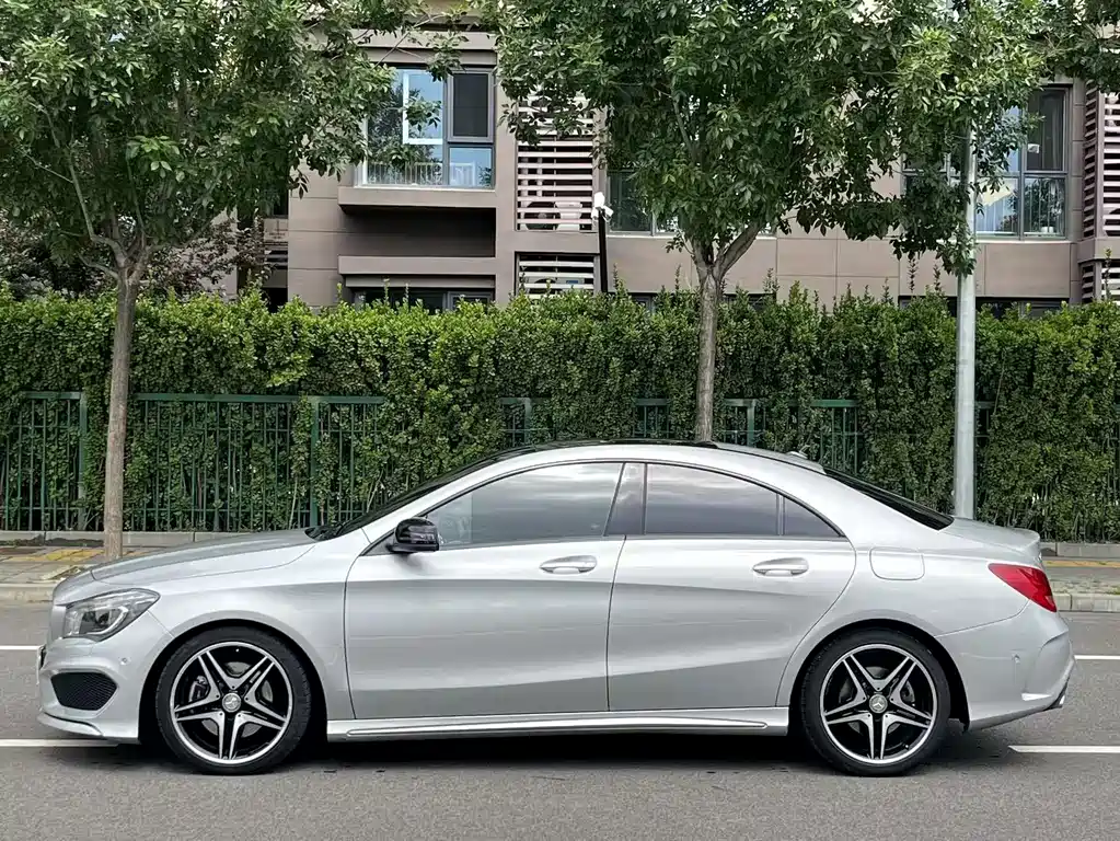 Mercedes-Benz CLA 2015 — фото 2