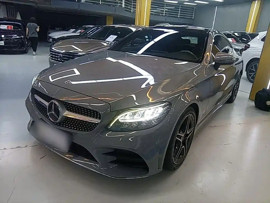 Mercedes-Benz C-Class 2020