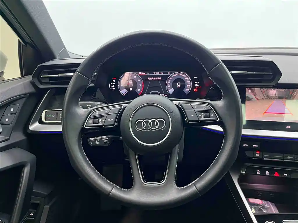 Audi A3 2023 — фото 3