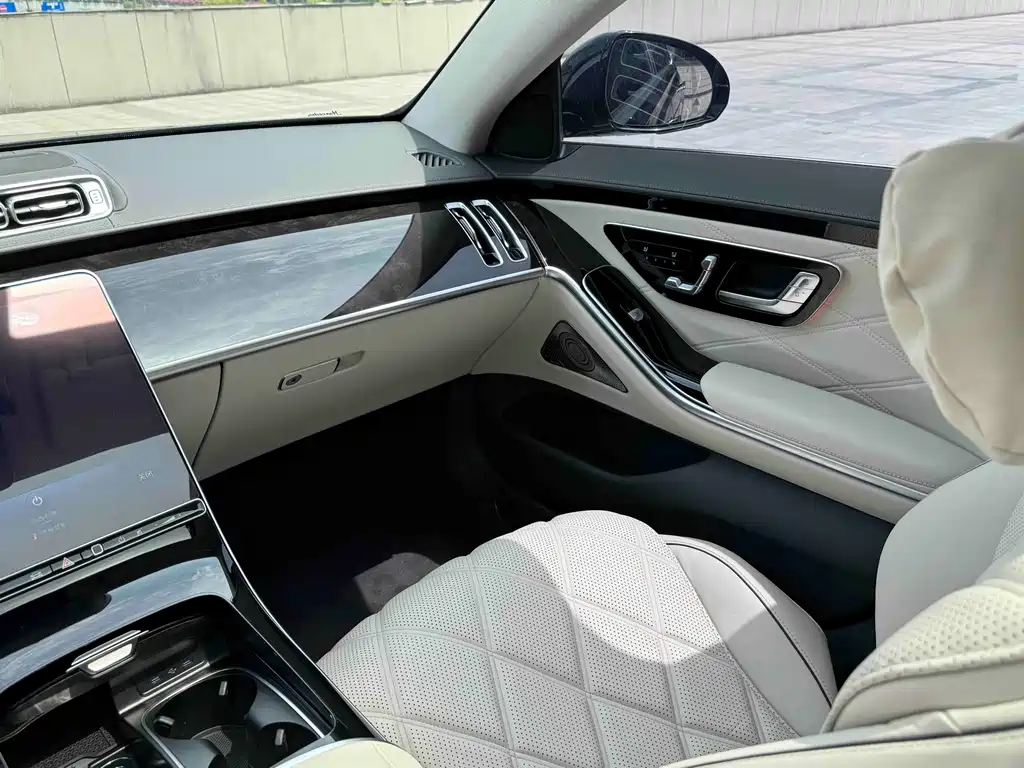 Mercedes-Benz S-Class 2024 — фото 14