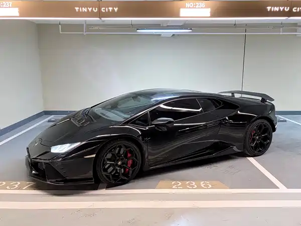 Lamborghini Huracan 2016