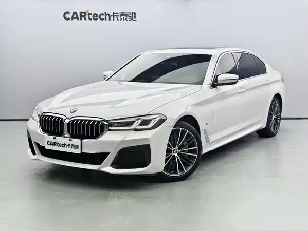 BMW 5 Series 2023