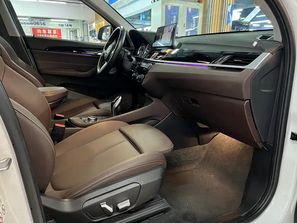 BMW X1 2021 — фото 15