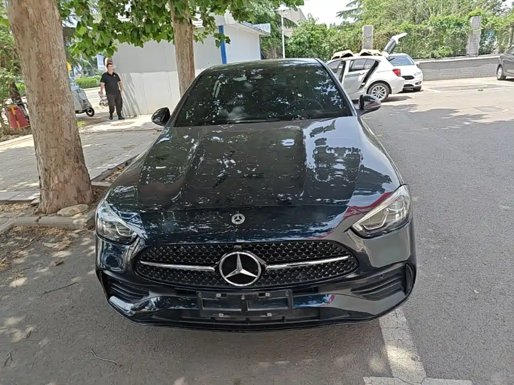Mercedes-Benz C-Class 2022
