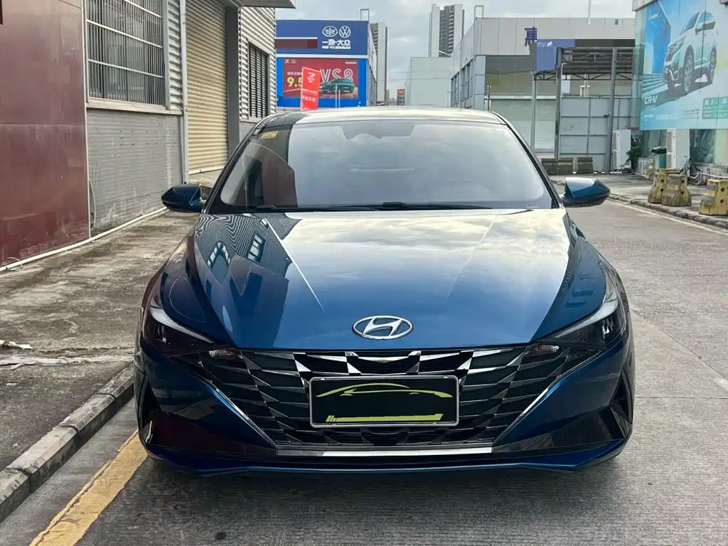 Hyundai Elantra 2021