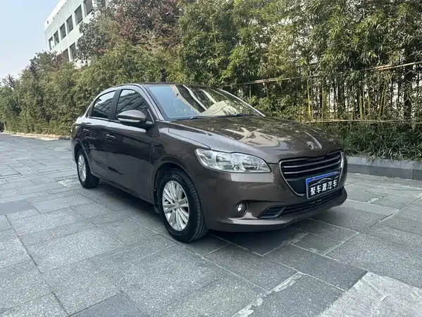 Peugeot 301 2014