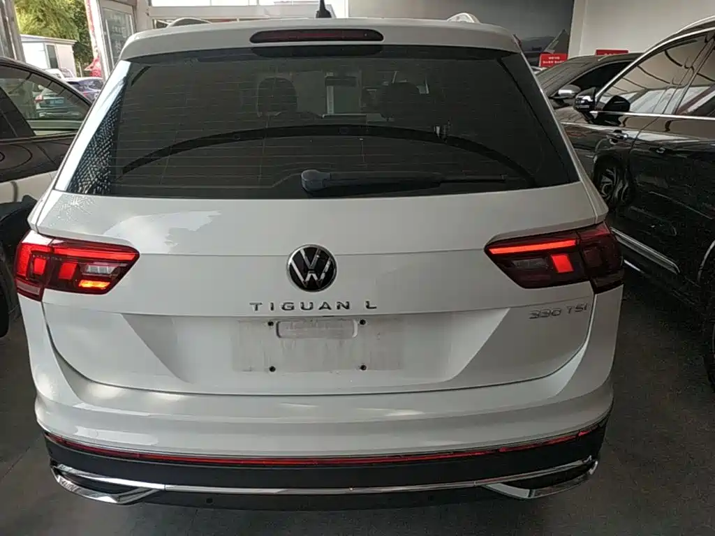 Volkswagen Tiguan L 2023
