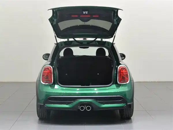 MINI MINI 2022