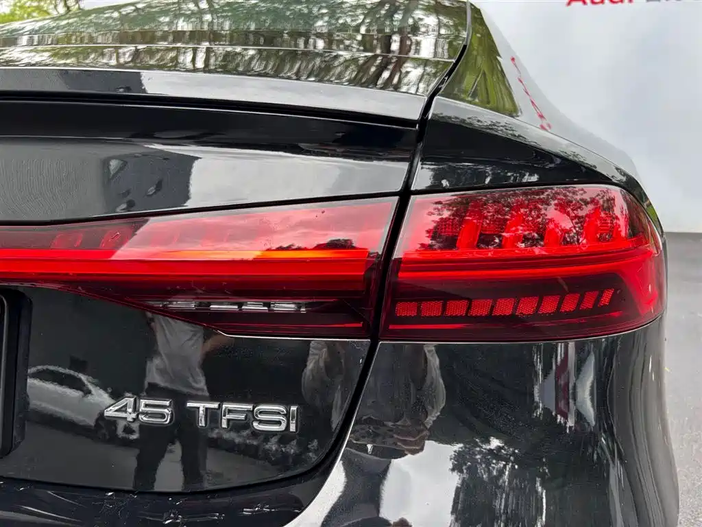 Audi A7 2024 — фото 19