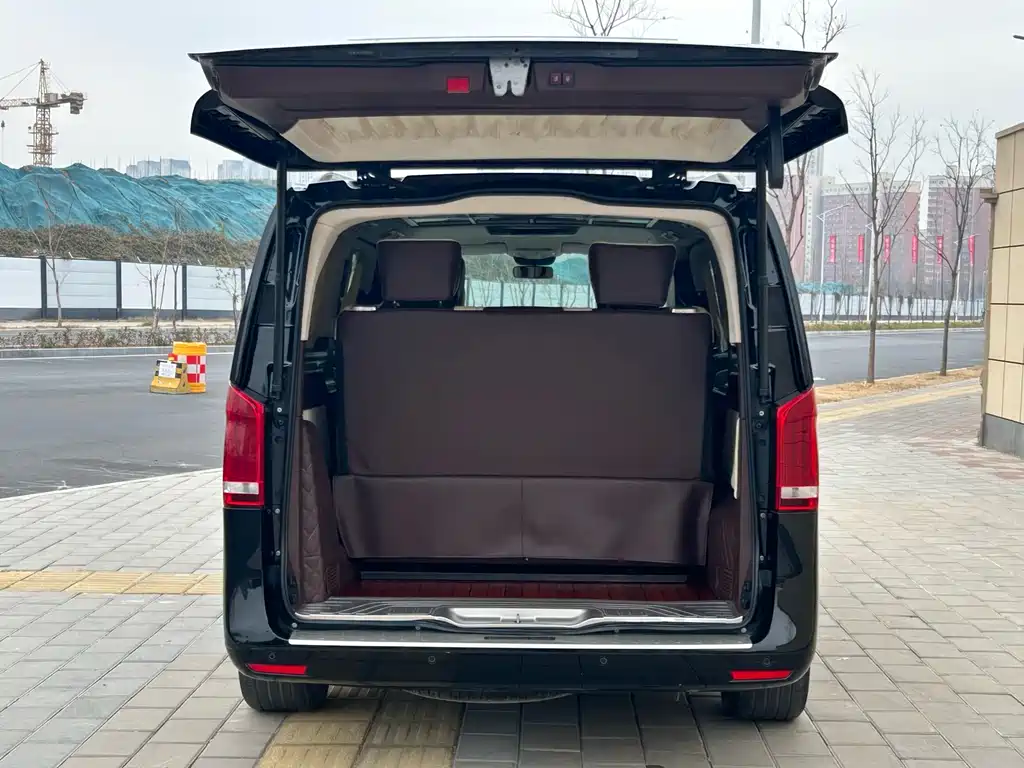 Mercedes-Benz Vito 2020 — фото 19
