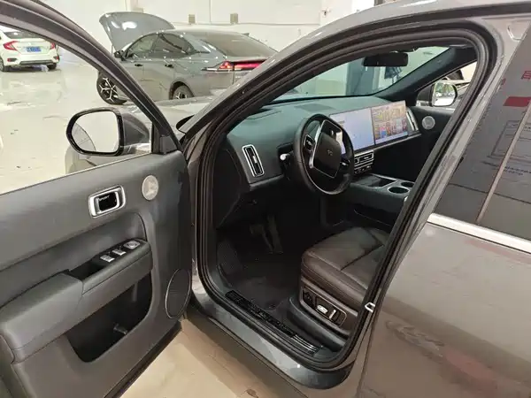 Li Auto L9 2023