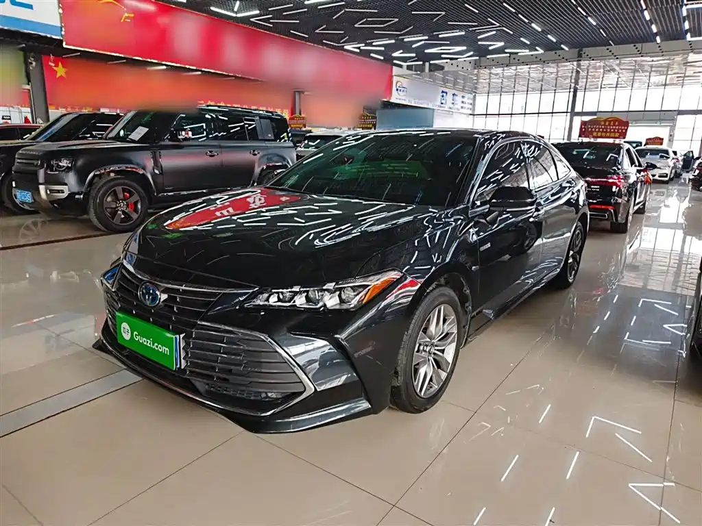 Toyota Avalon 2022 — фото 1