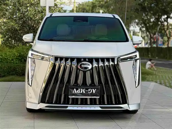 GAC Trumpchi M8 2022