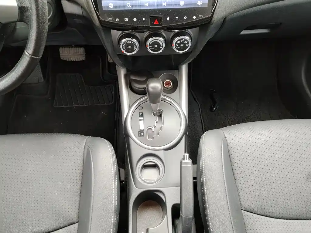 Mitsubishi ASX 2017 — фото 20
