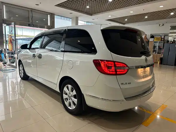 Buick GL8 2015
