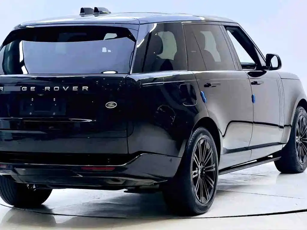 Land Rover Range Rover 2023 — фото 7
