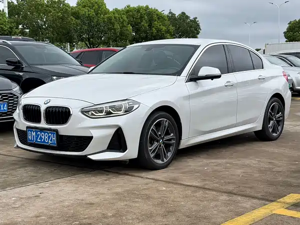 BMW 1 Series 2023
