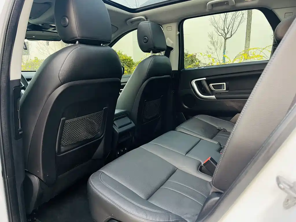 Land Rover Discovery Sport 2019 — фото 13