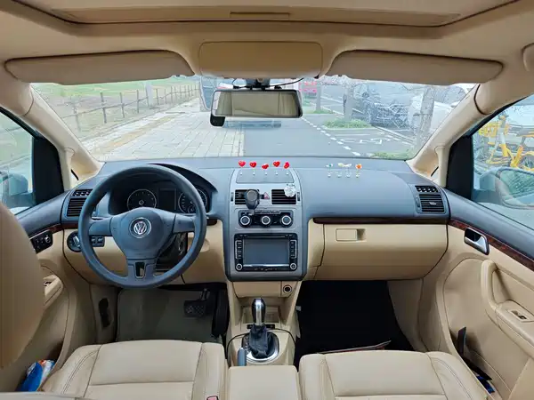 Volkswagen Touran 2013