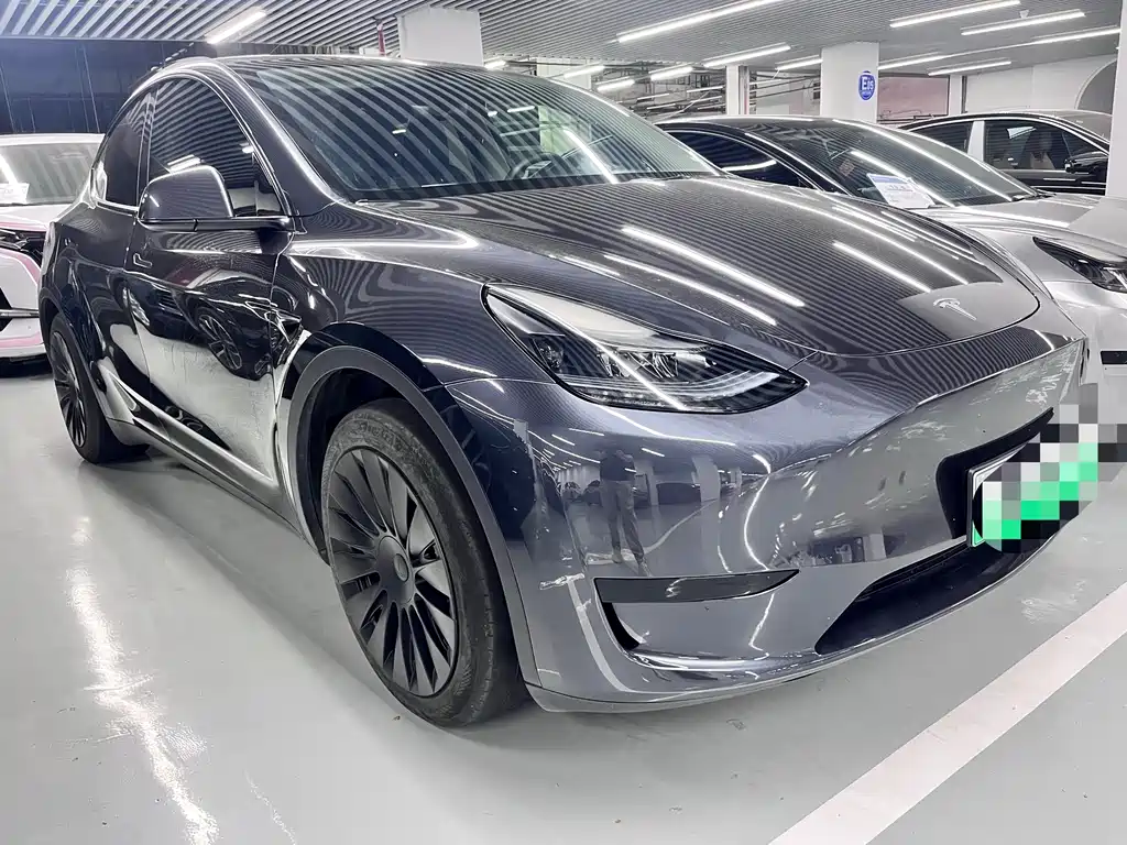 Tesla Model Y 2024 — фото 3
