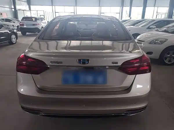 Geely Emgrand 2018