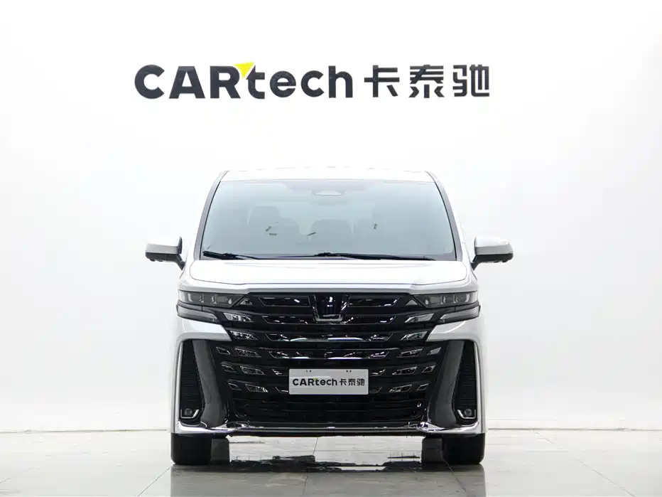 Toyota Vellfire 2024 — фото 3