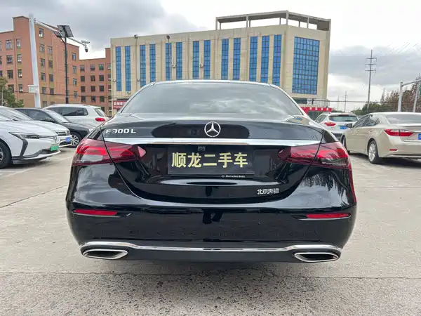 Mercedes-Benz E-Class 2021