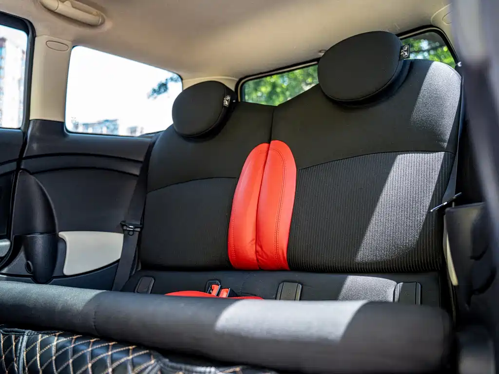 MINI Clubman 2013 — фото 18