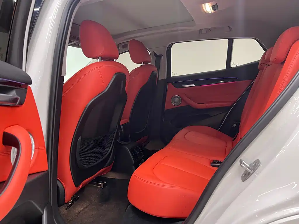 BMW X2 2023 — фото 12