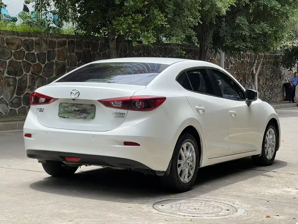 Mazda 3 Axela 2018