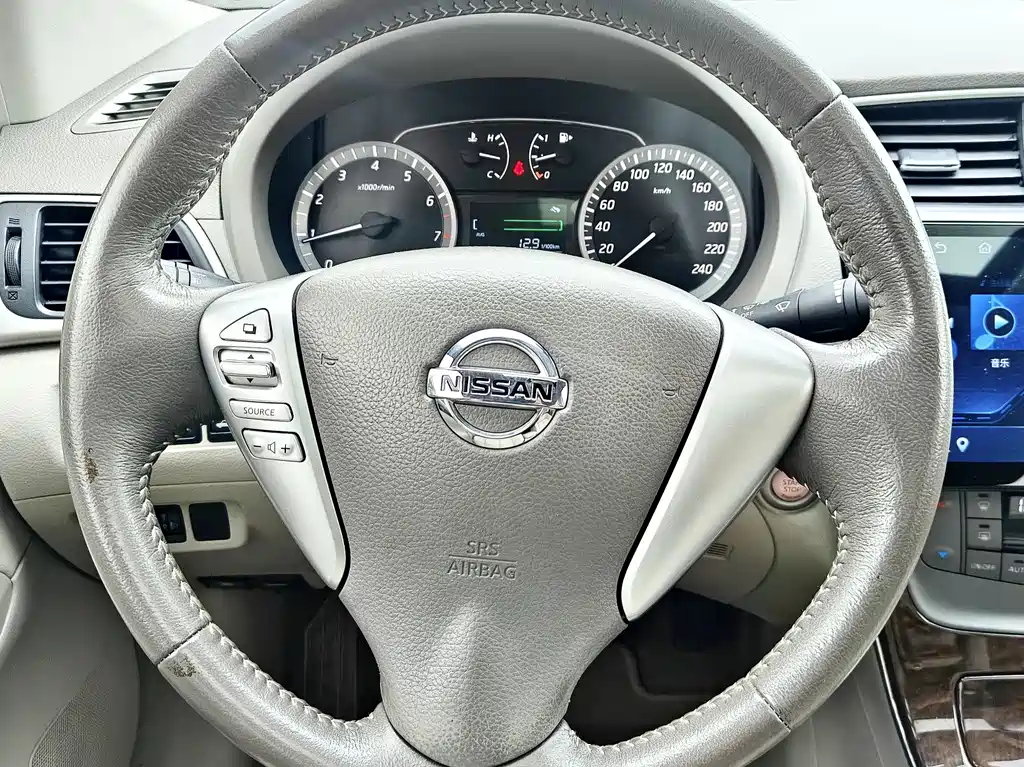 Nissan Sylphy 2013 — фото 21