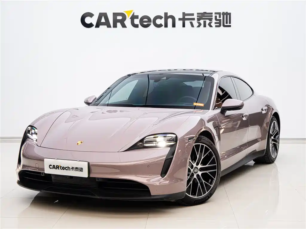Porsche Taycan 2021