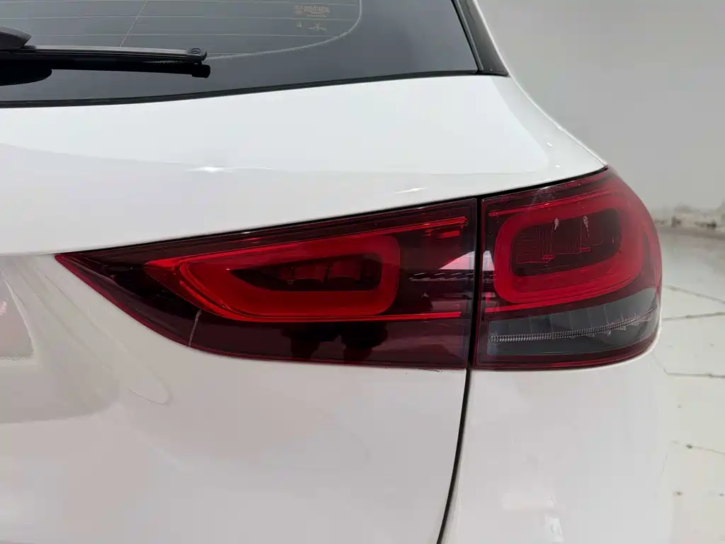 Mercedes-Benz GLA 2023 — фото 10