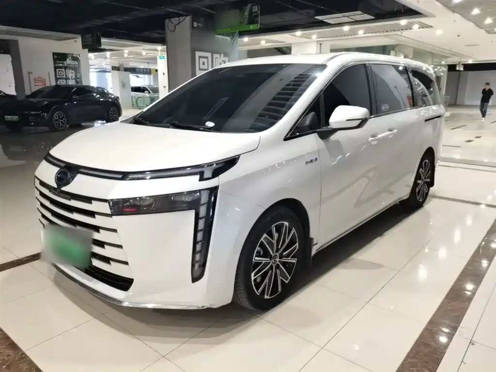 GAC Motor E8 PHEV 2024 — фото 2