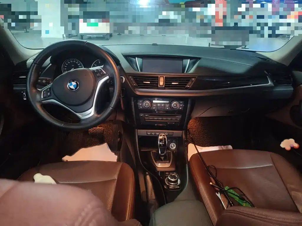 BMW X1 2015 — фото 13