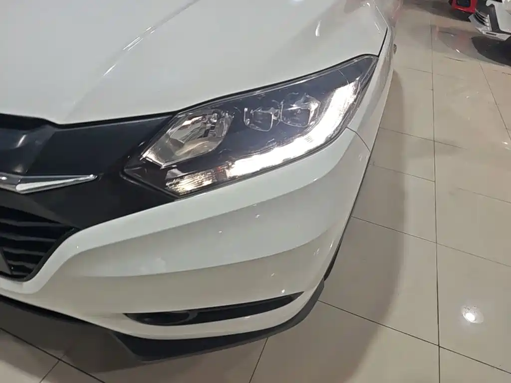 Honda Vezel 2019 — фото 24