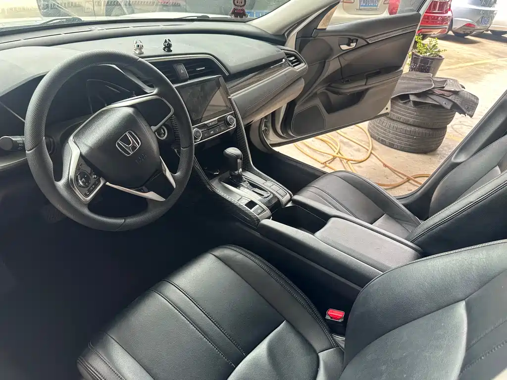 Mercedes-Benz C-Class 2016