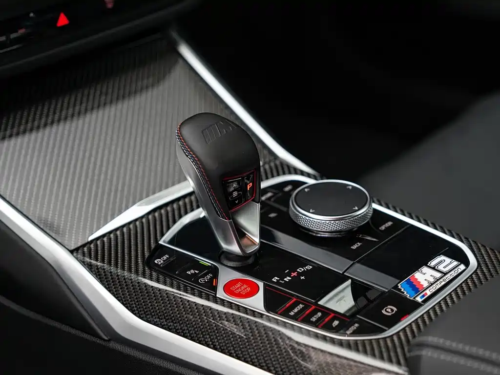 BMW M2 2024 — фото 11
