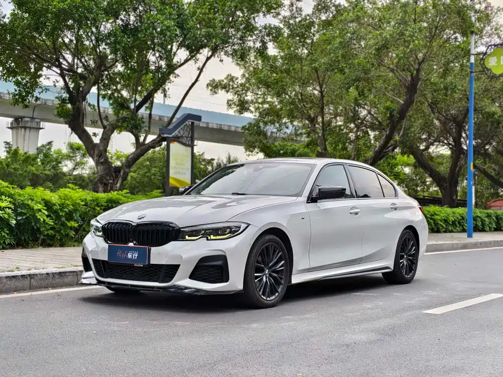 BMW 3 Series 2020