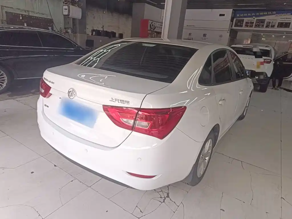 Buick Excelle 2016