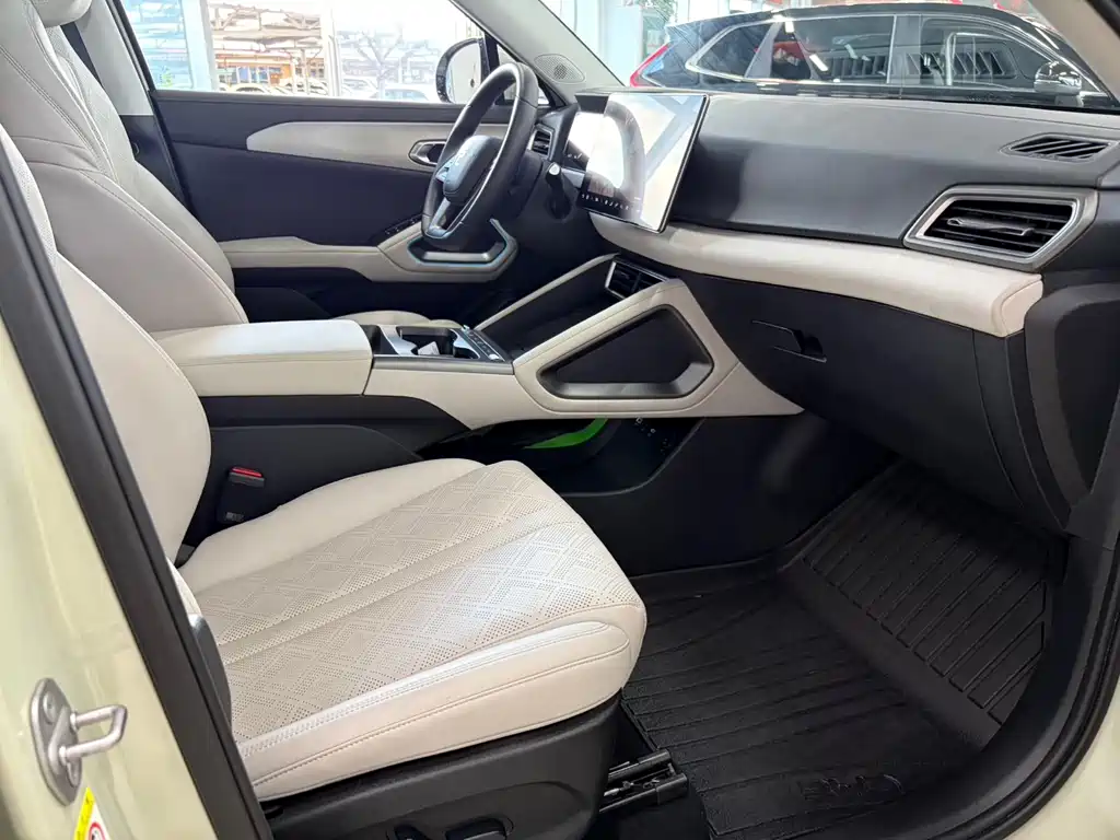 BYD 元UP 2025款 智驾版 401KM 超越型 2025 — фото 14