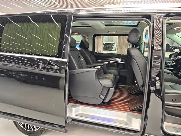 Mercedes-Benz V-Class 2018
