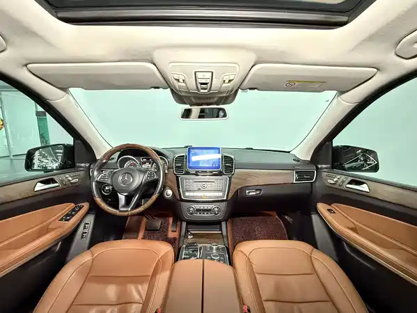 Mercedes-Benz GLS 2016