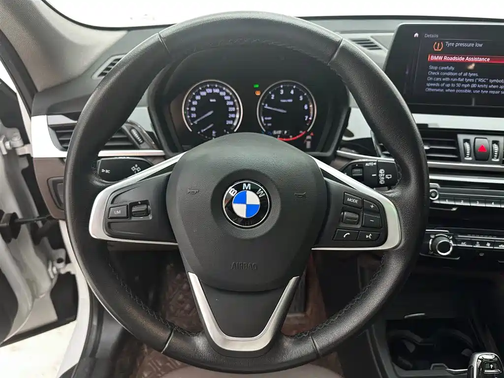 BMW X1 2021 — фото 11