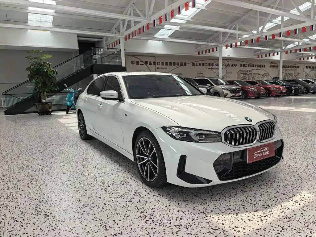 BMW 3 Series 2023