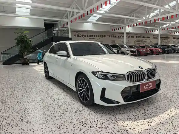BMW 3 Series 2023