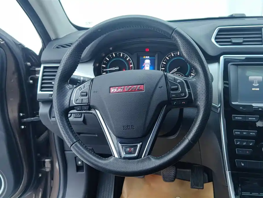 Haval H2 2015 — фото 15