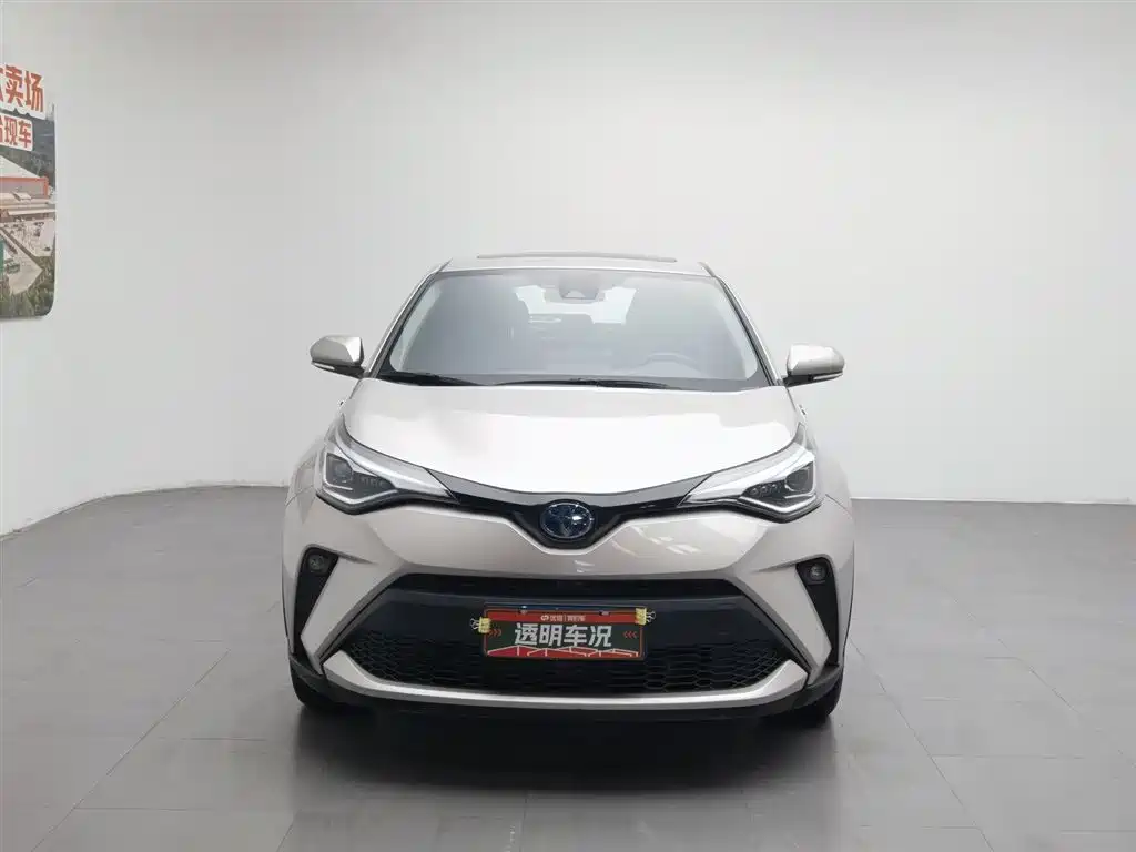 Toyota C-HR 2022 — фото 3